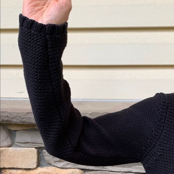 Mendocino black knitted longsleeved sweater, crew neck, great condition, S - Picture 4 of 10